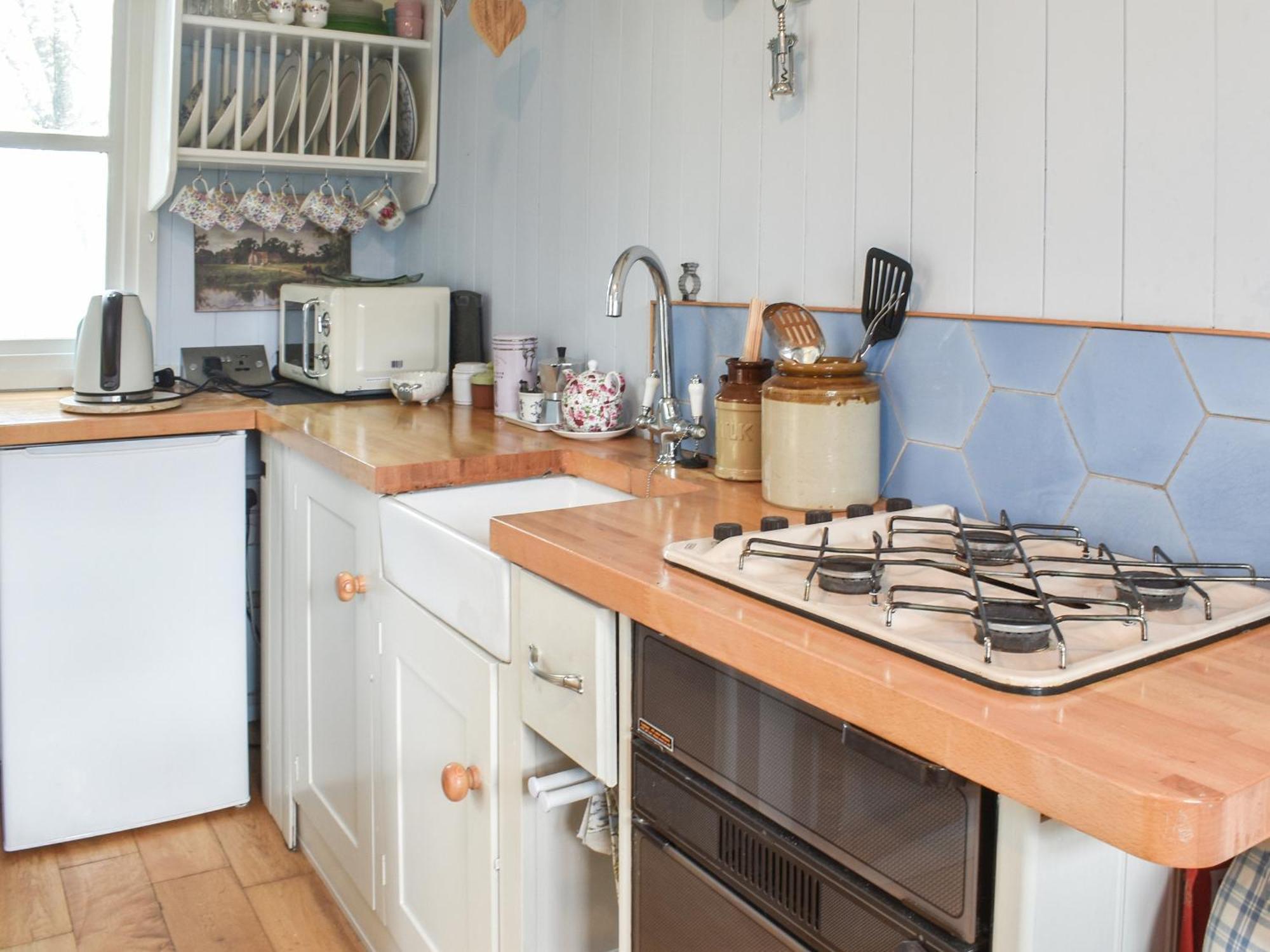 Farmhouse Garden Shepherds Hut Thursley Екстер'єр фото